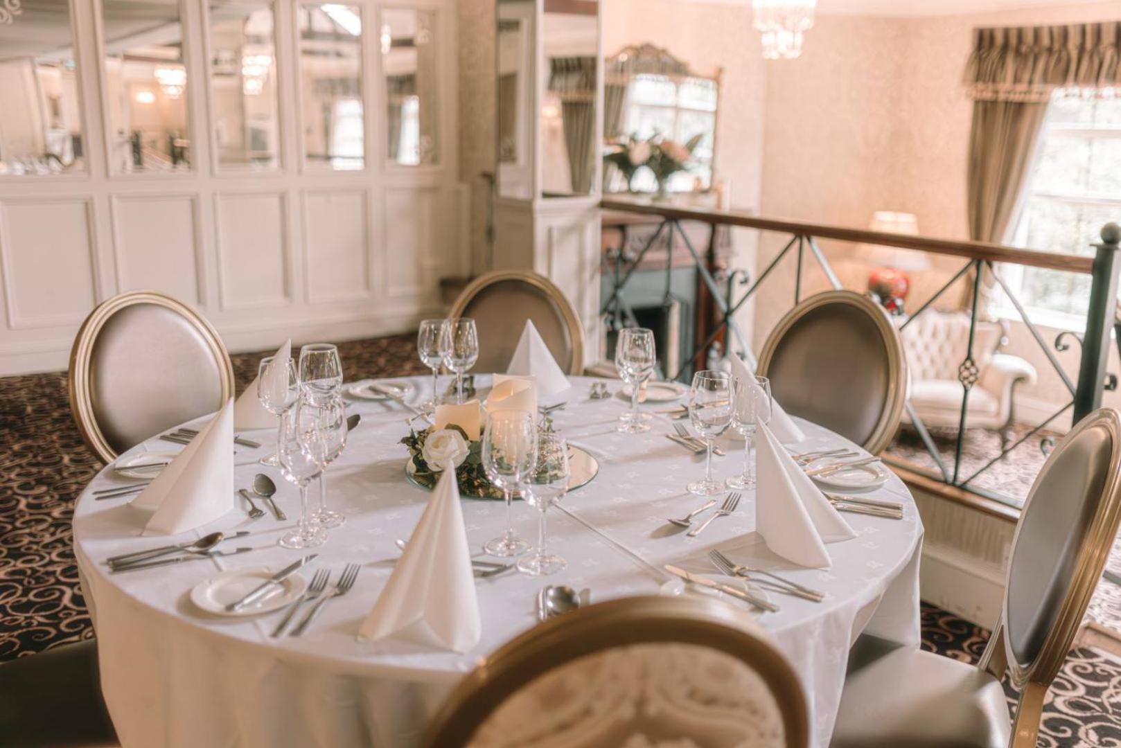 Kee'S Hotel Stranorlar Экстерьер фото