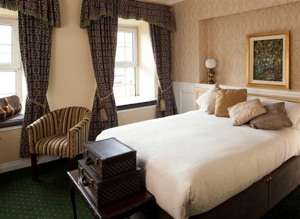 Kee'S Hotel Stranorlar Экстерьер фото